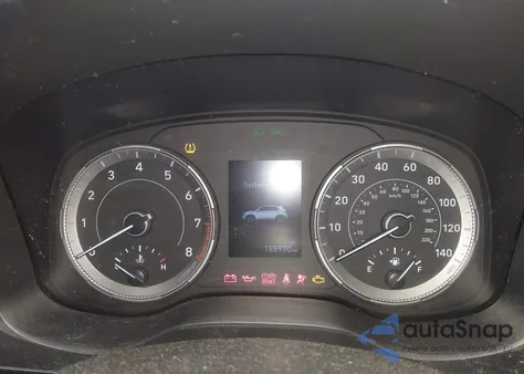 2021 Hyundai Venue Se from USA, damaged, VIN KMHRB8A30MU102482